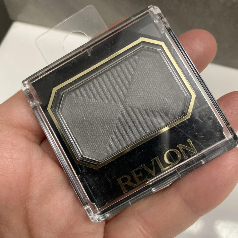 REVLON Custom Eyes SLATED GREY Eye Shadow Eyeshadow .11 oz / 3.1 g  New Rare HTF
